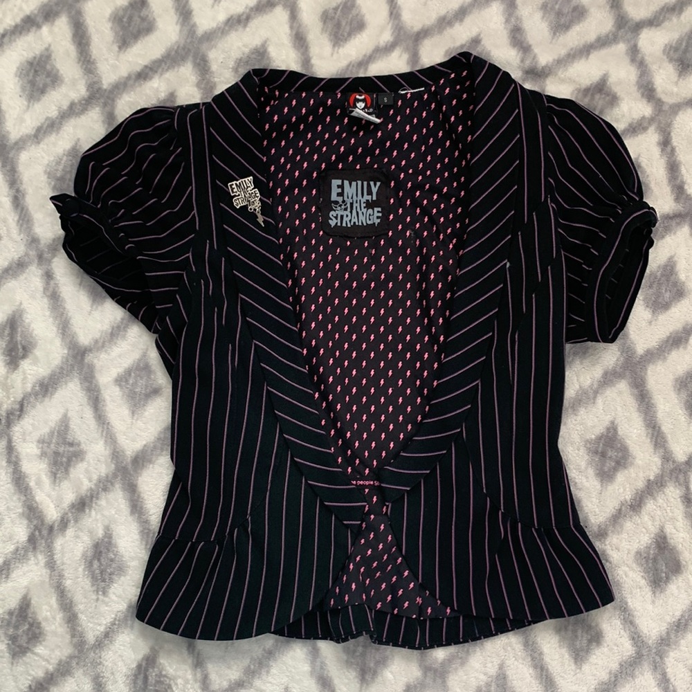 Vintage Emily the Strange cropped blazer